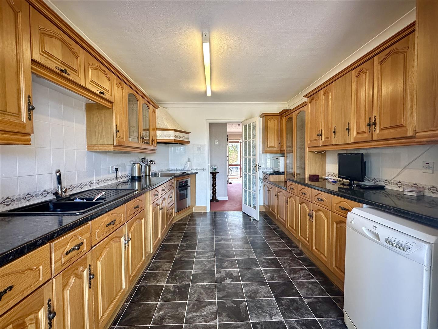 Ellerslie Lane, Bexhill-On-Sea
